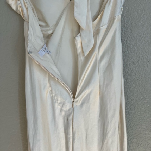 Start of Forever Ivory Satin Halter Mermaid Maxi Dress Small - Picture 11 of 13
